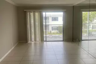170 Cypress Club Dr, Pompano Beach, FL 33060 - Photo 4