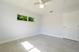 831 SW 7th St, Pompano Beach, FL 33060 - Photo 10