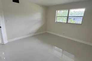 8000 Fairview Dr, Tamarac, FL 33321 - Photo 16