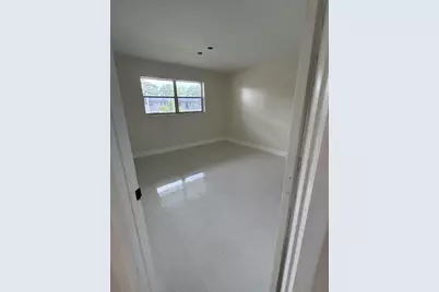 8000 Fairview Drive #209, Tamarac, FL 33321 - Photo 14