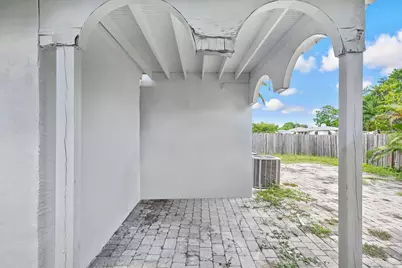 500 NW 120th Street, Miami, FL 33168 - Photo 24