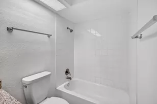 1007 W Prospect, Fort Lauderdale, FL 33309 - Photo 14