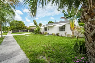 1007 Charles Street, West Palm Beach, FL 33401 - Photo 26