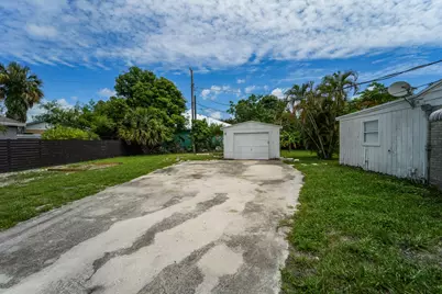 1007 Charles Street, West Palm Beach, FL 33401 - Photo 16