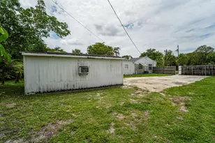1007 Charles St, West Palm Beach, FL 33401 - Photo 18