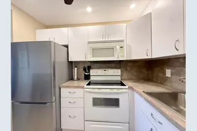 4015 Islewood D, Deerfield Beach, FL 33442 - Photo 4