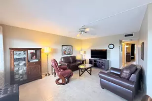 4015 Islewood D, Deerfield Beach, FL 33442 - Photo 12