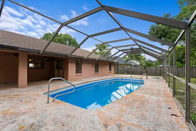 2652 Yarmouth Drive, Wellington, FL 33414 - Photo 20