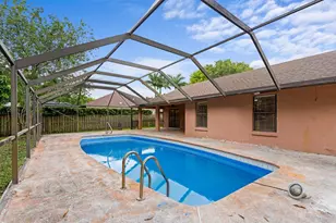 2652 Yarmouth Dr, Wellington, FL 33414 - Photo 22