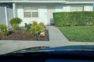 3853 Van Cott Cir, West Palm Beach, FL 33403 - Photo 6