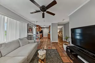 701 NE 22nd Dr, Wilton Manors, FL 33305 - Photo 24