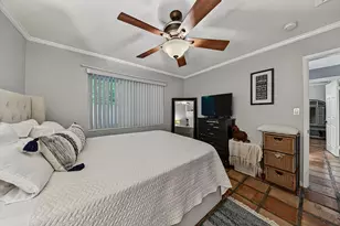 701 NE 22nd Dr, Wilton Manors, FL 33305 - Photo 8