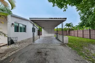 701 NE 22nd Dr, Wilton Manors, FL 33305 - Photo 28