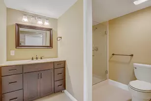 6073 Balboa Cir, Boca Raton, FL 33433 - Photo 18