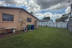 250 SW 76th Ct, Miami, FL 33144 - Photo 4