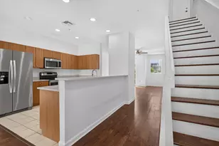 2725 NE 8th Ave, Wilton Manors, FL 33334 - Photo 28