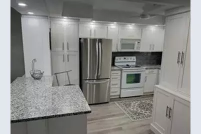 9300 N Hollybrook Lake Drive S #304, Pembroke Pines, FL 33025 - Photo 4