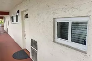 9300 N Hollybrook Lake Dr S, Pembroke Pines, FL 33025 - Photo 22