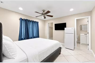 7804 SW 6th Court, North Lauderdale, FL 33068 - Photo 16