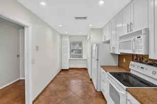2910 SW 22nd Cir, Delray Beach, FL 33445 - Photo 6