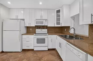 2910 SW 22nd Cir, Delray Beach, FL 33445 - Photo 4