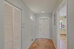 2910 SW 22nd Cir, Delray Beach, FL 33445 - Photo 2