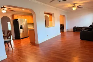 5806 NW 86th Terrace, Tamarac, FL 33321 - Photo 10