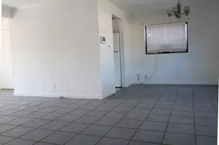 5308 Marcia Pl, West Palm Beach, FL 33407 - Photo 6