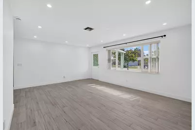 502 Circle E, Jupiter, FL 33458 - Photo 16