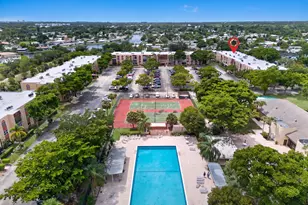 8260 SW 24th St, North Lauderdale, FL 33068 - Photo 10