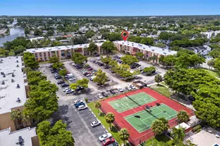8260 SW 24th St, North Lauderdale, FL 33068 - Photo 12