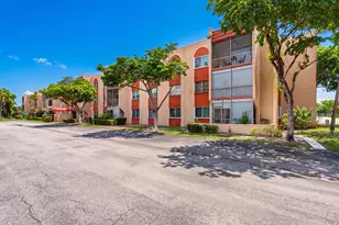 8260 SW 24th St, North Lauderdale, FL 33068 - Photo 8