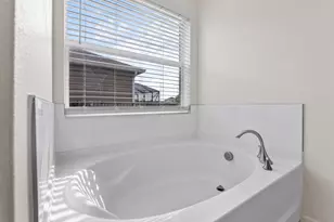 80 52nd Sq, Vero Beach, FL 32968 - Photo 12