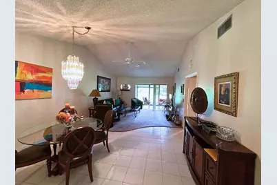 10058 Laurelwood Place, Boynton Beach, FL 33437 - Photo 10
