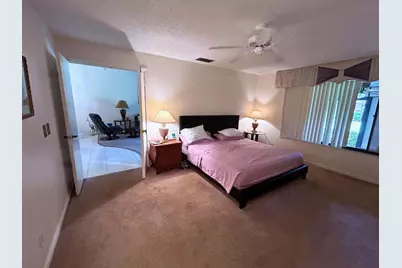 10058 Laurelwood Place, Boynton Beach, FL 33437 - Photo 12