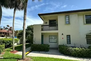 21741 Cypress Dr, Boca Raton, FL 33433 - Photo 2