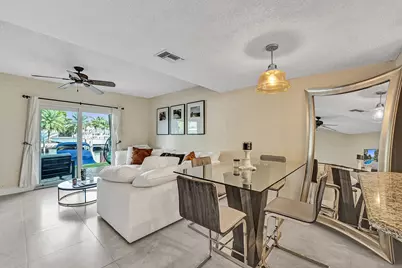 2571 NE 15th Street, Pompano Beach, FL 33062 - Photo 12