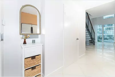 60 SW 13th Street #1418, Miami, FL 33130 - Photo 12