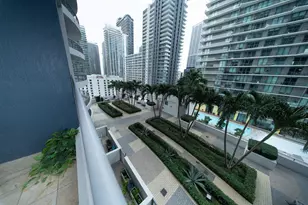 60 SW 13th St, Miami, FL 33130 - Photo 22
