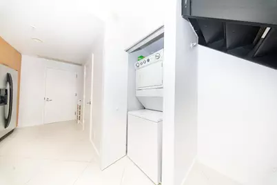 60 SW 13th Street #1418, Miami, FL 33130 - Photo 10