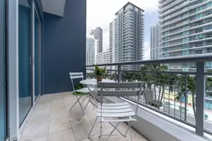 60 SW 13th St, Miami, FL 33130 - Photo 20