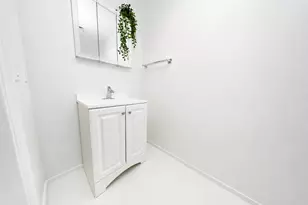 60 SW 13th St, Miami, FL 33130 - Photo 18