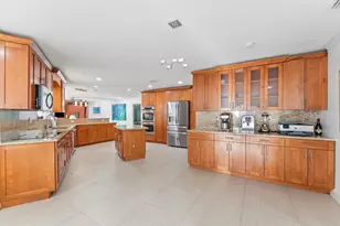 701 Buoy Rd, North Palm Beach, FL 33408 - Photo 22