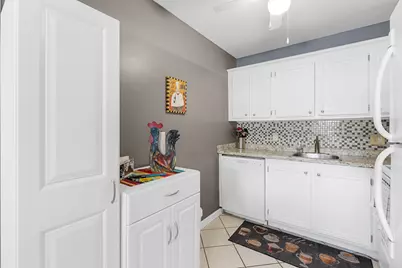 159 Newport J, Deerfield Beach, FL 33442 - Photo 10