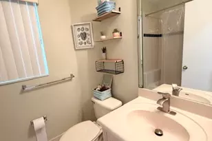 5374 Oakmont Village Cir, Lake Worth, FL 33463 - Photo 10