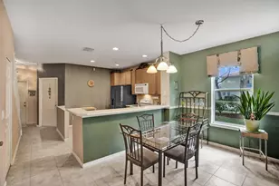8055 Bellagio Ln, Boynton Beach, FL 33472 - Photo 8