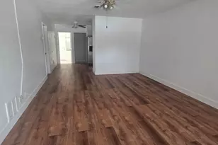 2521 NE 10th St, Pompano Beach, FL 33062 - Photo 4