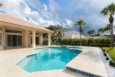 15683 Cypress Park Drive, Wellington, FL 33414 - Photo 22