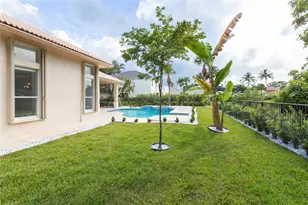 15683 Cypress Park Dr, Wellington, FL 33414 - Photo 46