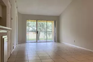 1095 Coral Club Dr, Coral Springs, FL 33071 - Photo 4